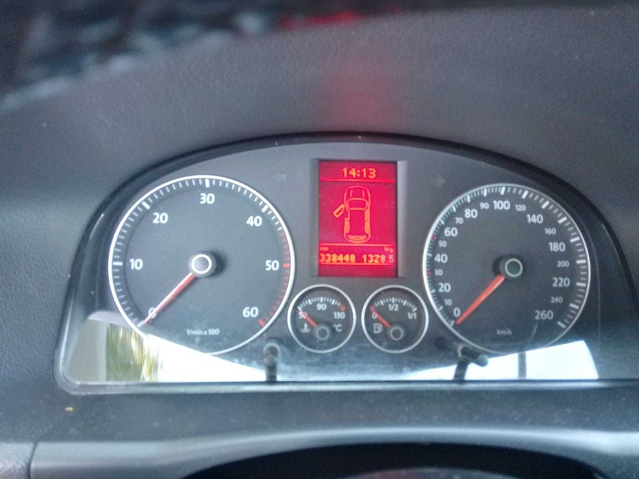 VOLKSWAGEN Touran 2006 — imagine 4