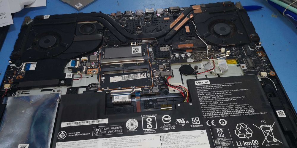 Vand laptop Lenovo Legion Y740-17IRHg