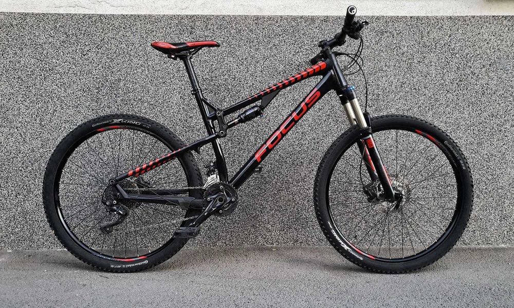 Bicicleta MTB - Full suspension - Rockshox - Shimano XT