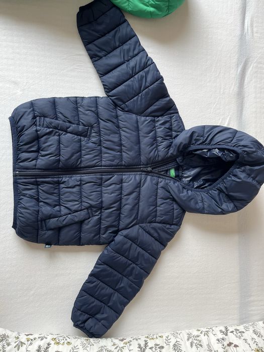 Преходно олекотено яке Benetton 104