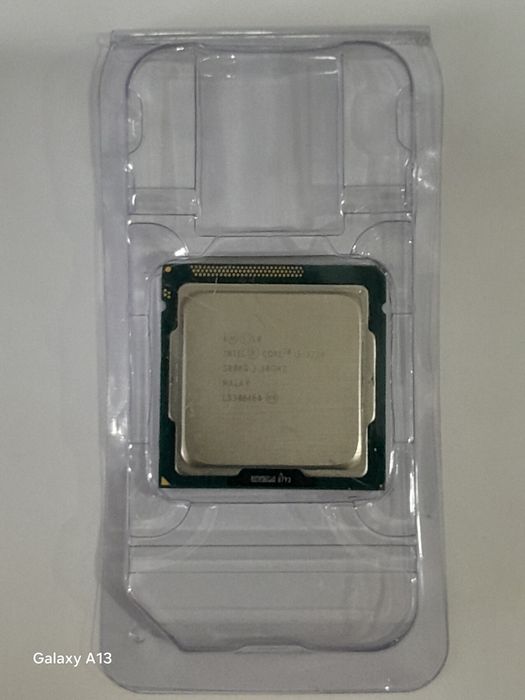 Продам процессор Intel i3 3220