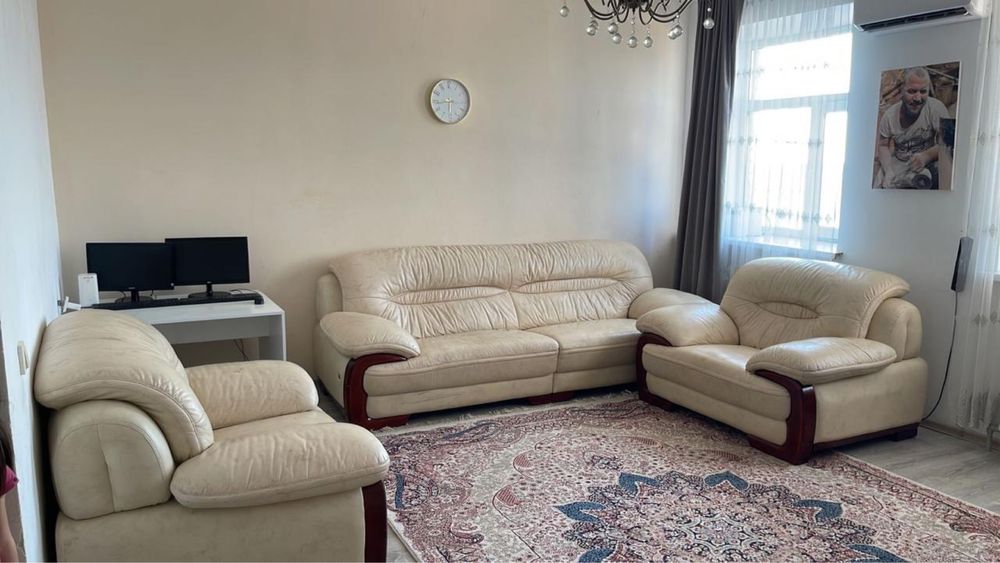 Диван и клесло заказной с китай