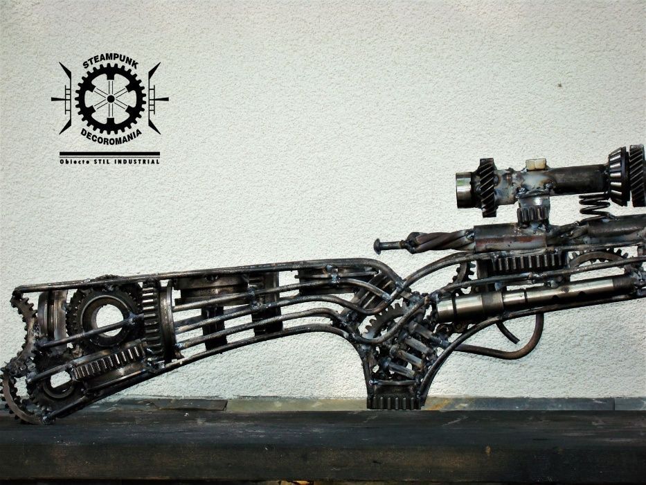 Arma de vanatoare.Sculptura decorativa stil industrial hand made.