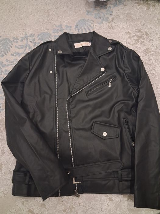 Срочно продам кожанку