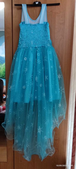 Детска рокля замръзналото кралство 
7- 10г.