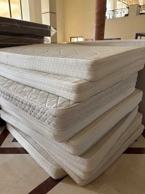 Матраци с подматрачни рамки