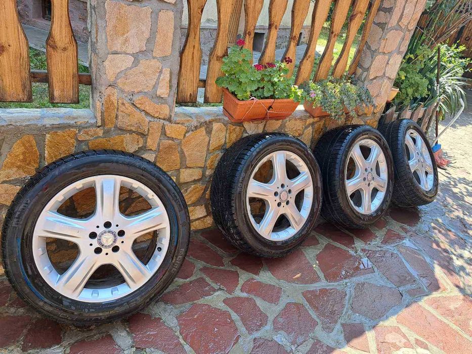 Зимни гуми Mercedes W164, джанти,фланци и болтове: Момо suv pole 255/50/19 гуми