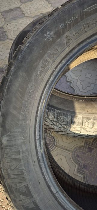 Продам шины 225/55/17