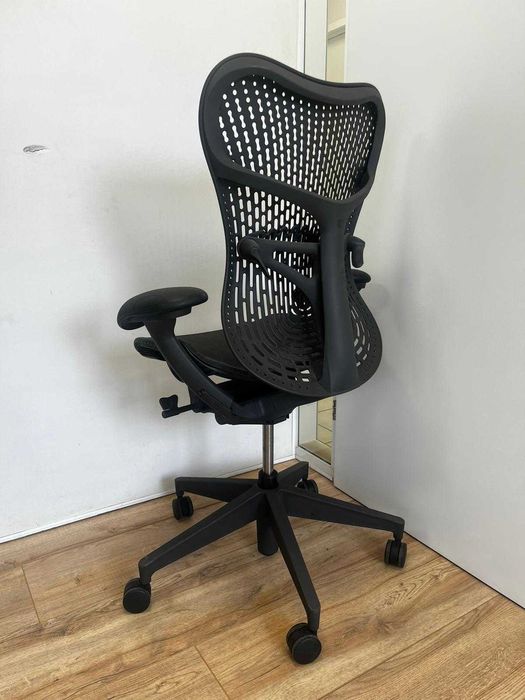 Refurbished Herman Miller Mirra 2 Graphite
