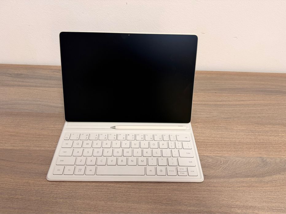 Huawei MatePad 12 X PaperMatte Edition – Husa originală cu tastatură + Huawei M-Pencil 3 rd generation.
