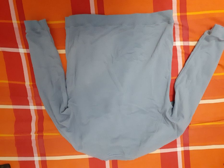 Продам мужскую кофту