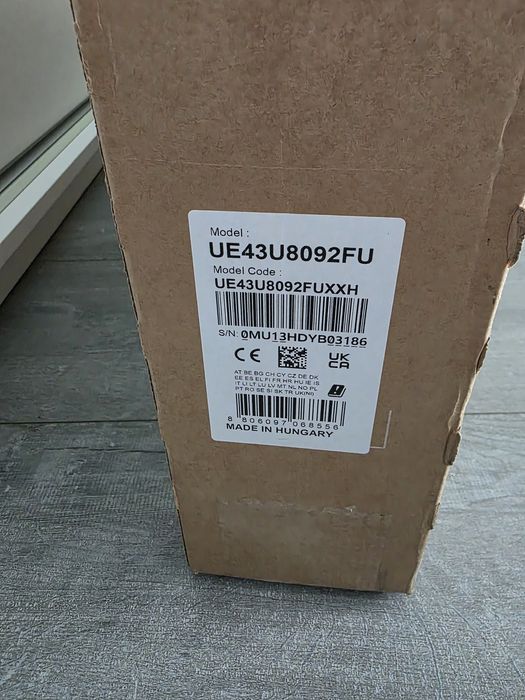 Smart TV SAMSUNG UHD 108 cm nou sigilat 1000lei