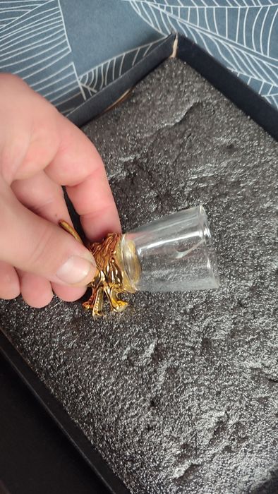 Продается набор рюмок (коллекционные)