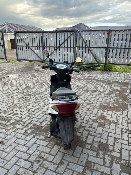 Скутер М8 150 куб на ходу