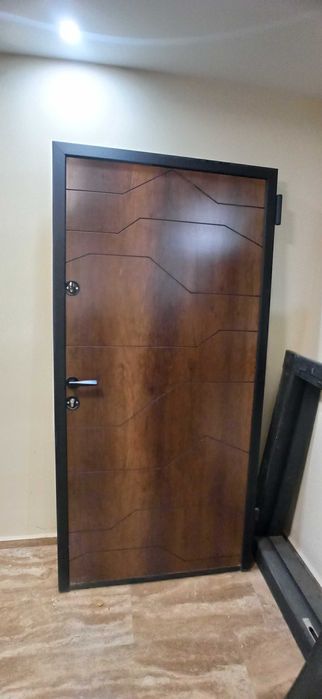 Входна врата пожароустойчива haska