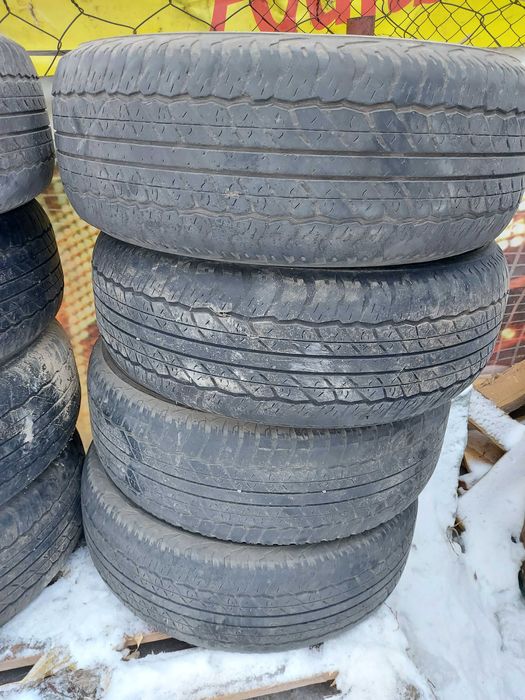 Продаю шины бу всесезонка