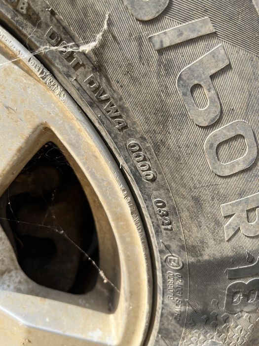 Джанти с гуми Land Rover 225/60 18