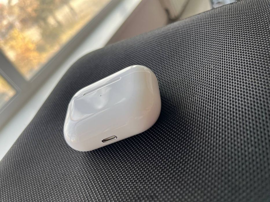 Наушники AirPods Pro