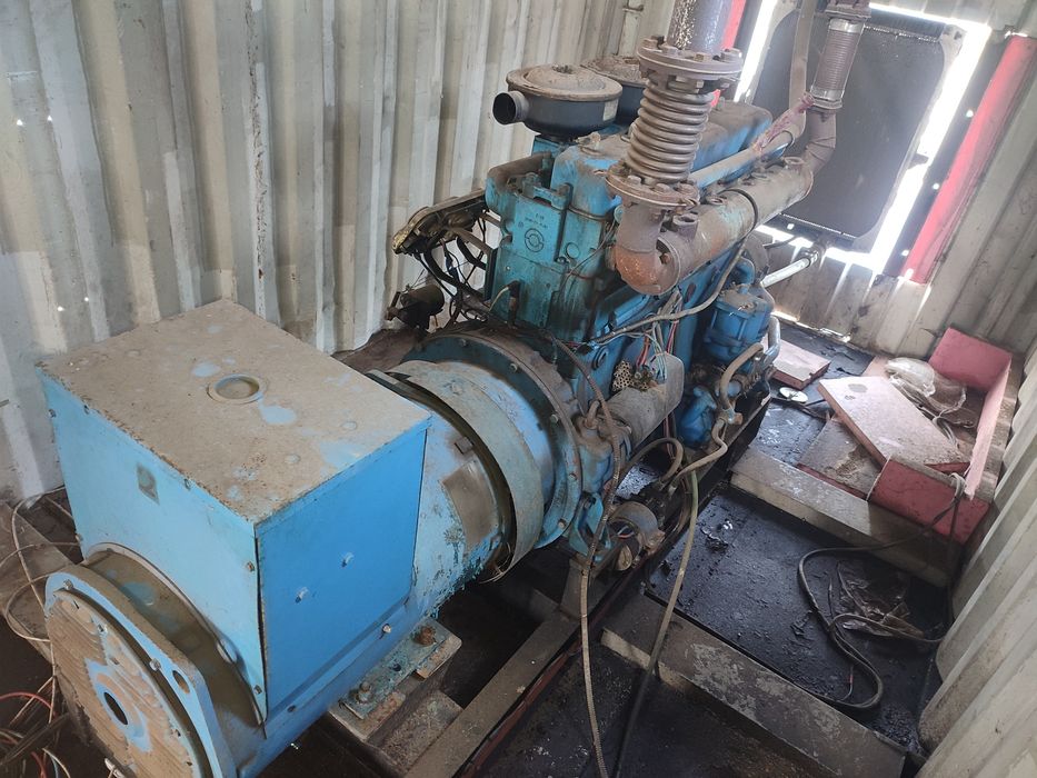 Продавам генератор 90 kW