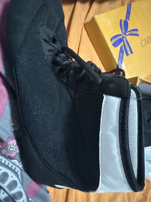 Кроссовки vegastar