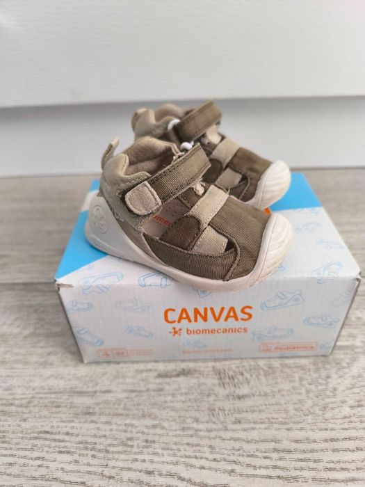 Бебешки сандали на Biomecanics - номер 18