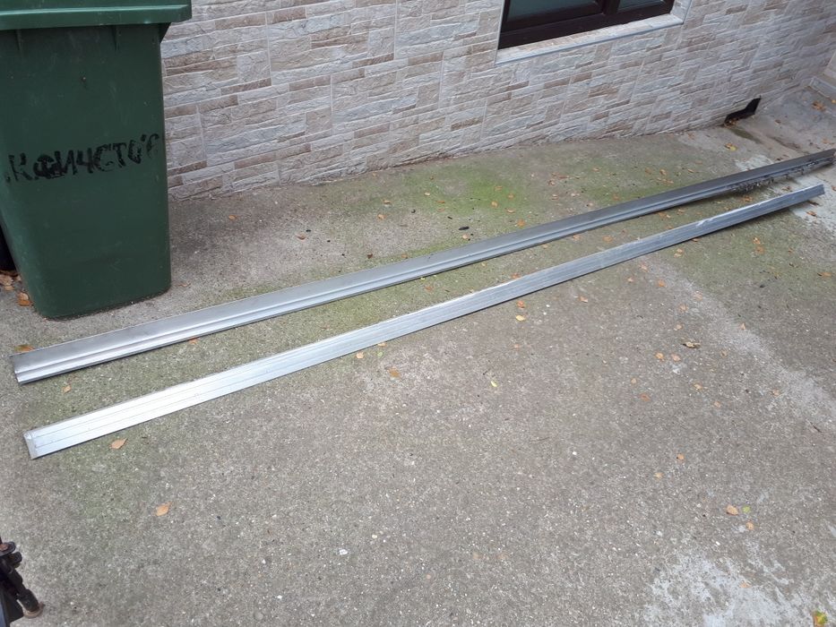 Метални курнизи за пердета