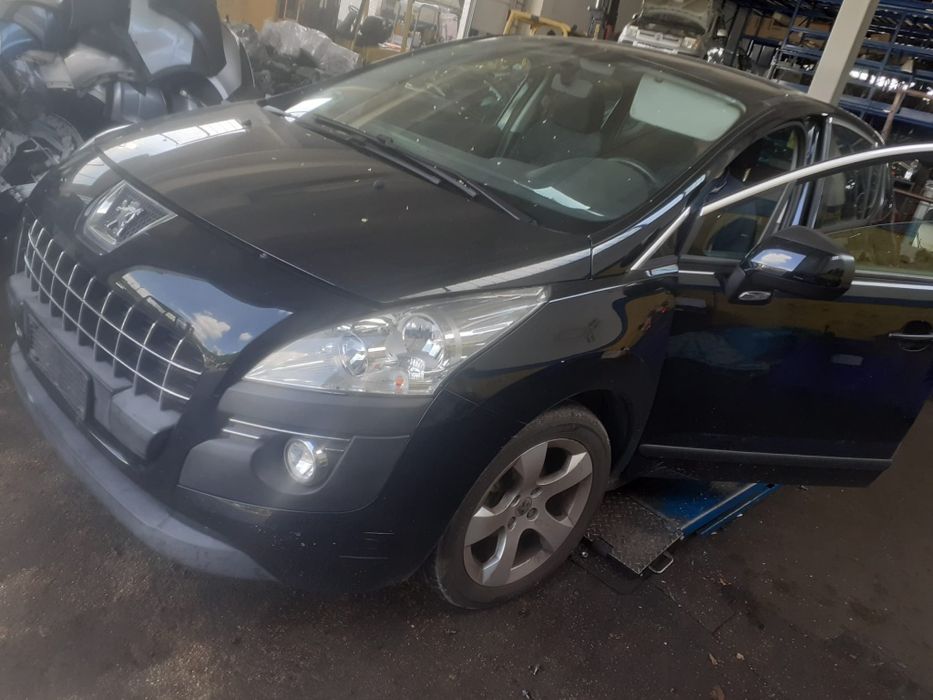 Fata completa peugeot 3008   2010