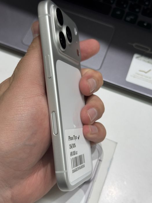 Iphone 17pro 256gb 100%