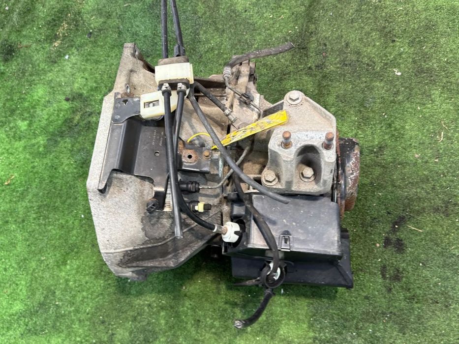 CUTIE MANUALA 5 VITEZE FORD TRANSIT COURIER 1.5 TDCi Diesel 75 hp / 55 kW 2014 - 2025 XUCD , COD: BA6R-7002-ABH , CIB5 , B5/IB5