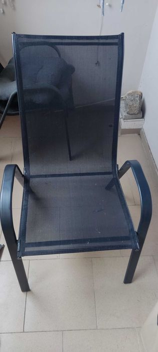 Градинска маса с 2 стола