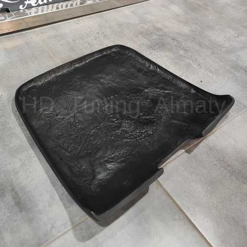 Крышка бардачка Subaru Forester SF