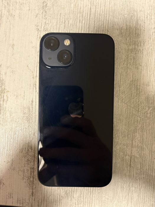 IPhone 13 в отлино състояние 86% батерия