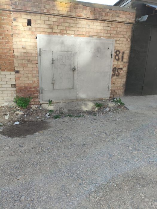 Продам гараж в тополиной роще