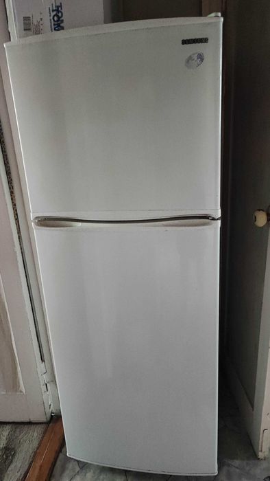 Холодильник samsung SR 268 LT (2008 г)