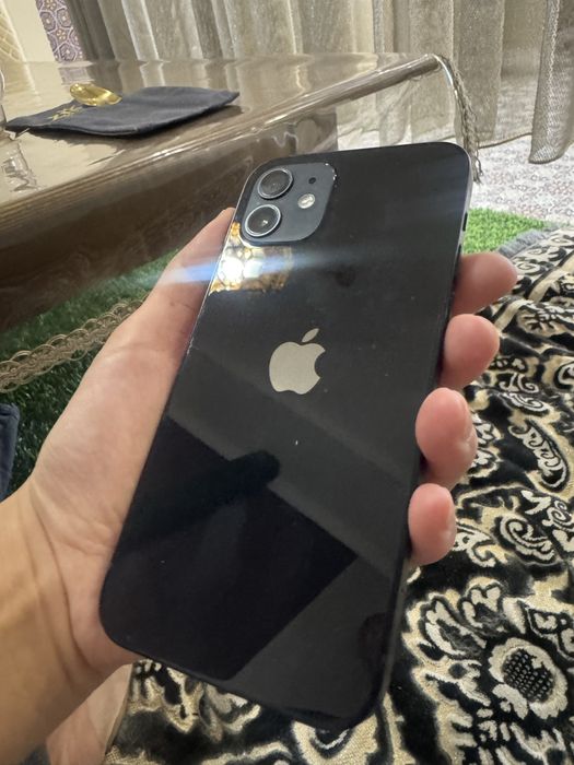 Продам айфон 12 128гб