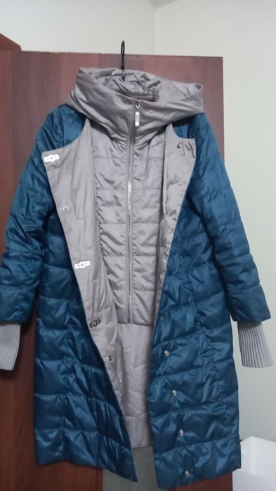 Продам куртку весна