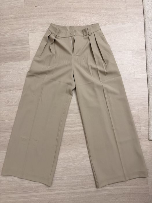 Брюки женские песочные