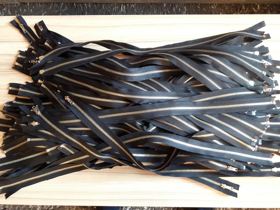 Ципове-60см-113бр.2.00лв за бройка Нови-Сребристи Черни-Метални-Делими