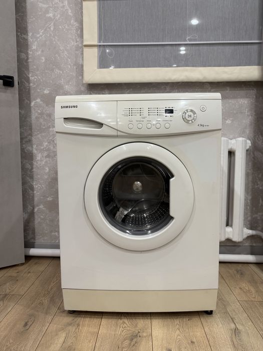 Продам стиральную машину