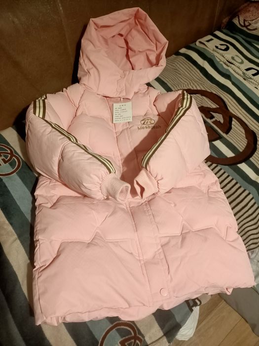 Куртка для девочки 7-8 лет новая