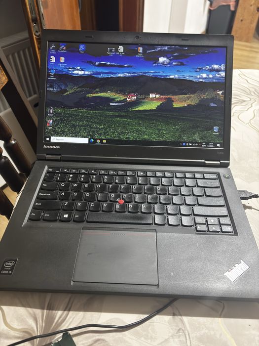 Лаптоп Lenovo T440p + зарядно + чанта