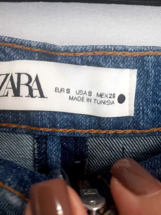 Дънкова пола на ZARA