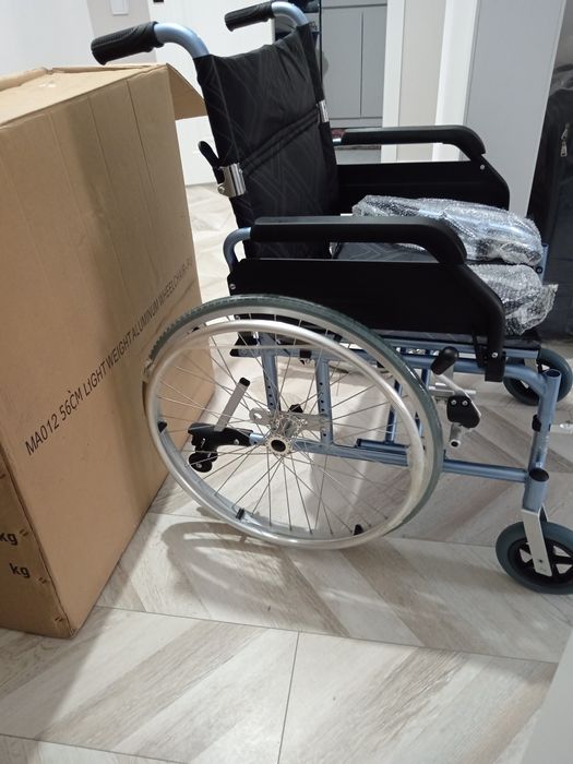 Инвалидная коляска - НОВАЯ