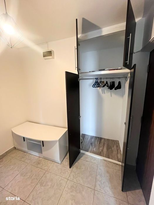 Apartament 3 camere Teiul Doamnei | 2 băi | Renovat | Mobilat | Boiler