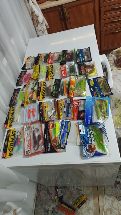 Продам силиконовые приманки на судака