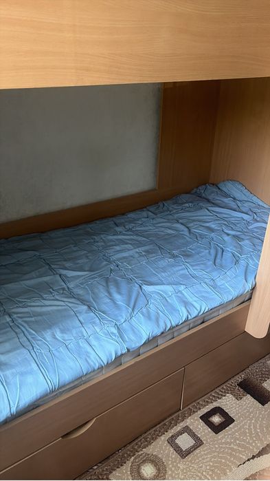 Двух ярусная кровать