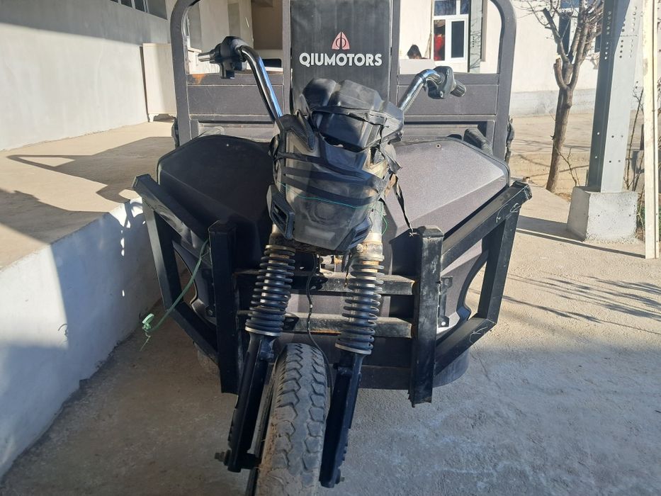 Quimotors 1 tonalik