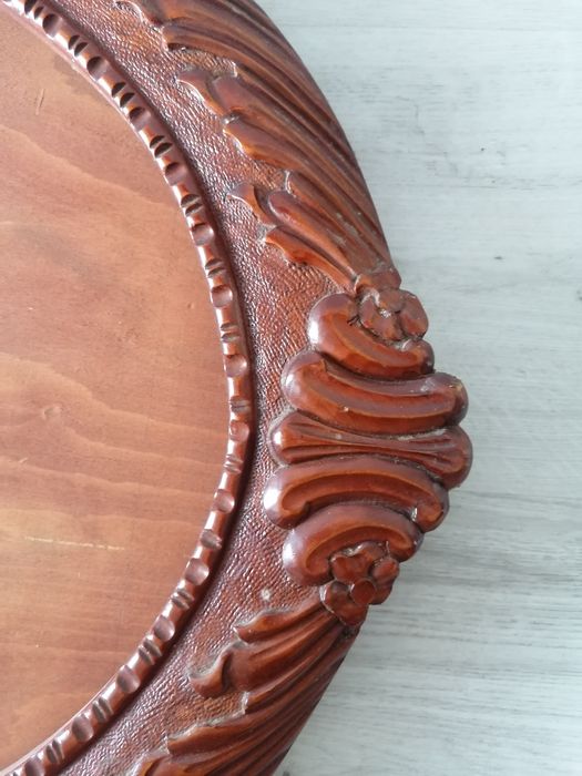 Rama veche lemn cireș sculptata manual