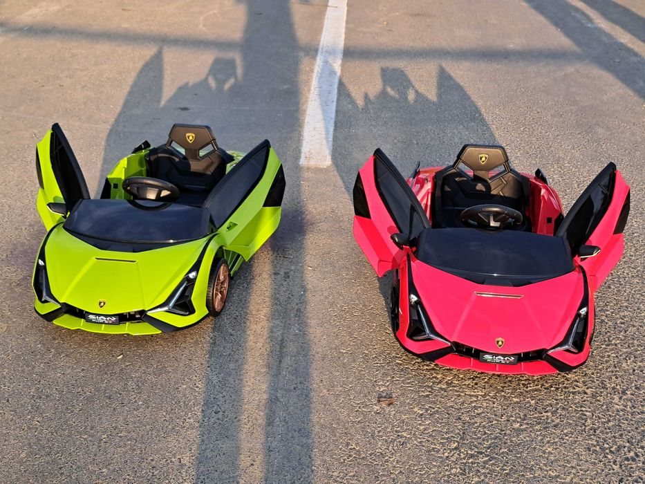 masina pentru copii  2 - 5 ani 12V Lamborghini .