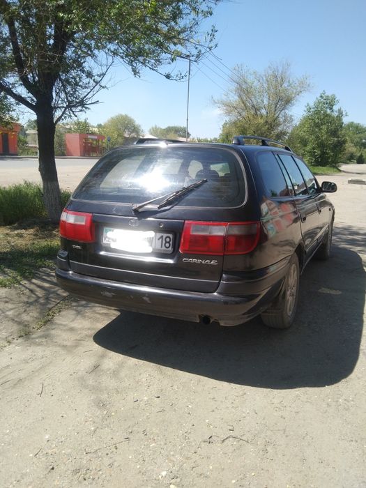 Продам тайота карина е универсал!
